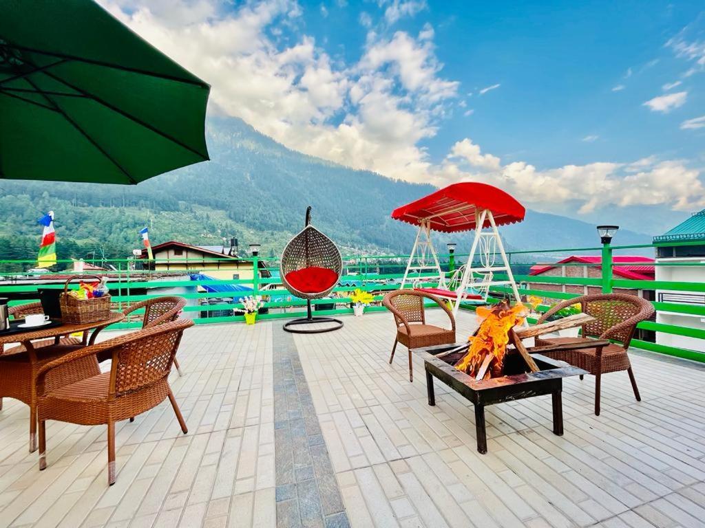 Tata Vista Resort Mall Road Manali - Centrally Heated & Air Cooled Bagian luar foto
