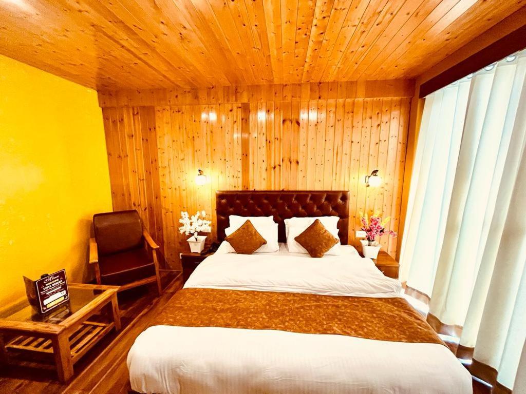 Tata Vista Resort Mall Road Manali - Centrally Heated & Air Cooled Bagian luar foto