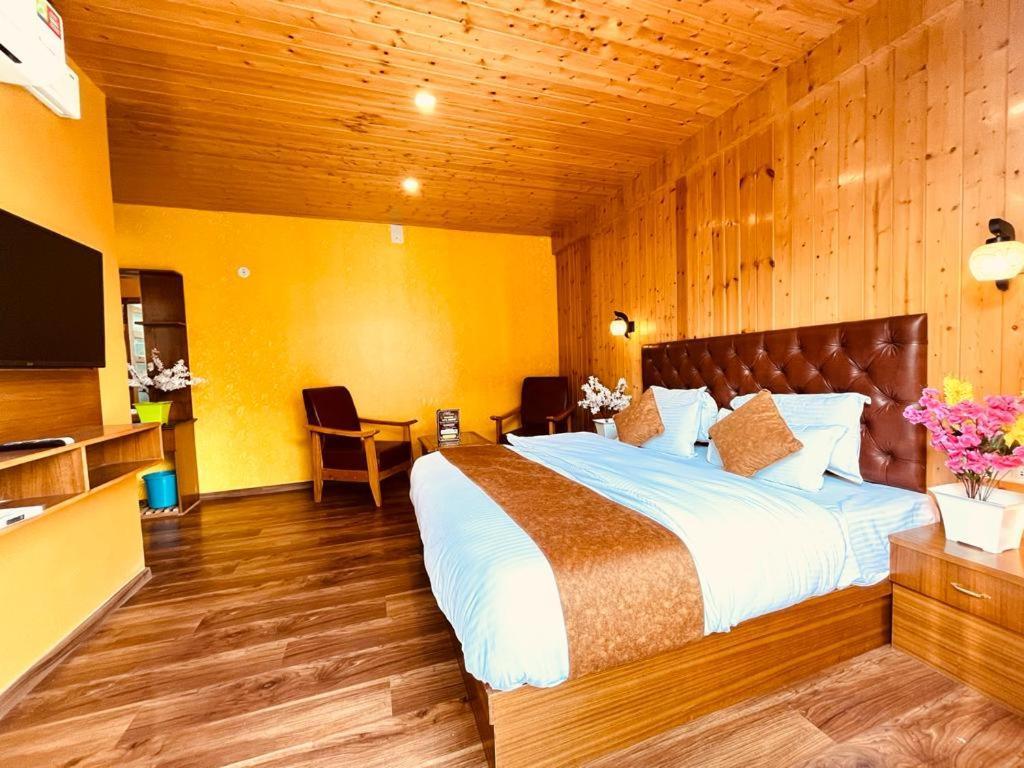 Tata Vista Resort Mall Road Manali - Centrally Heated & Air Cooled Bagian luar foto